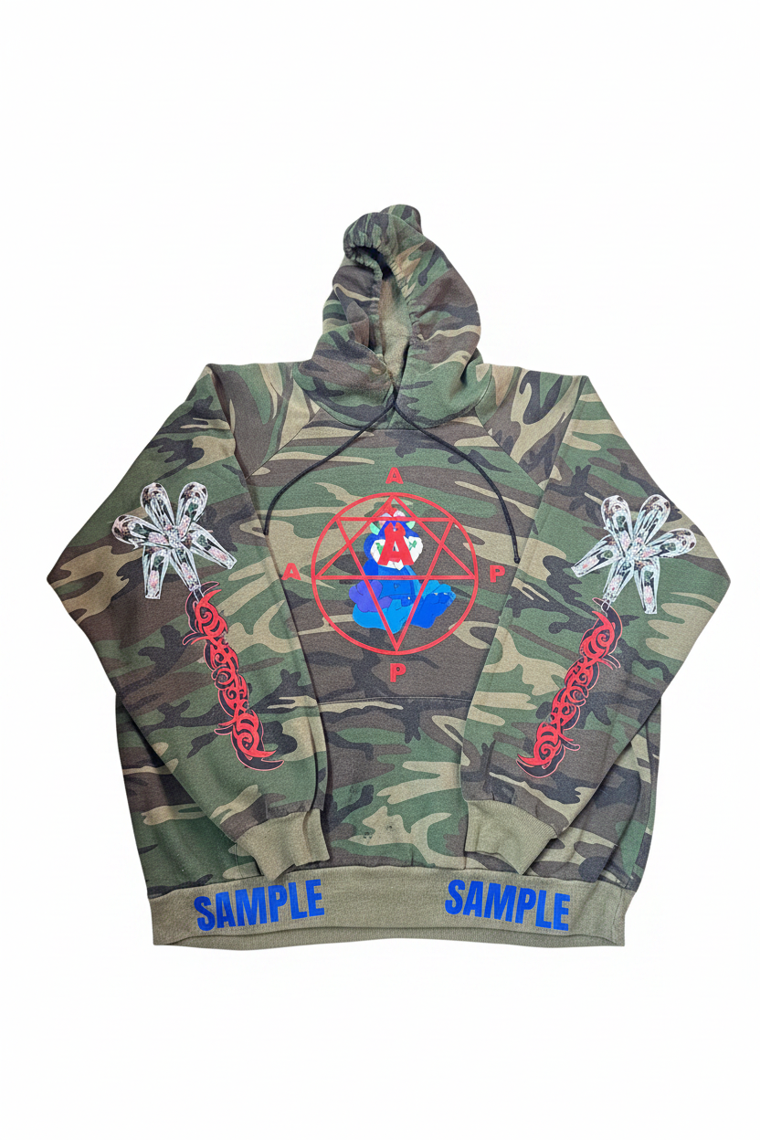 Vintage Thrashed camo sample hoodie